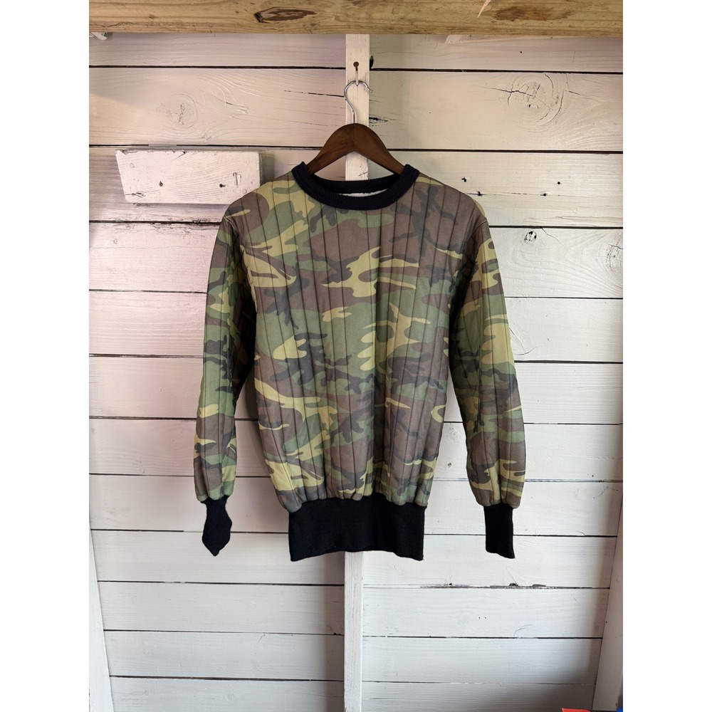 Vintage Quilted Camouflage Pullover Sweatshirt Woodland Camo Ribbed Knit Trim